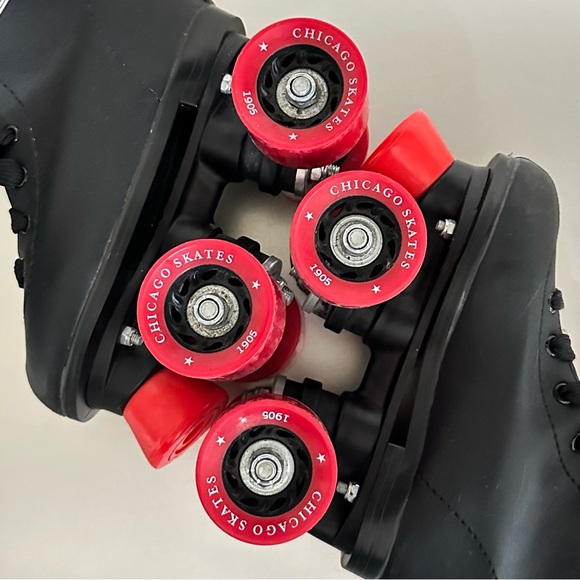 Chicago Skates Kids Quad Roller Skates Black Red | Children’s US J12 EUR 31 - Picture 10 of 10